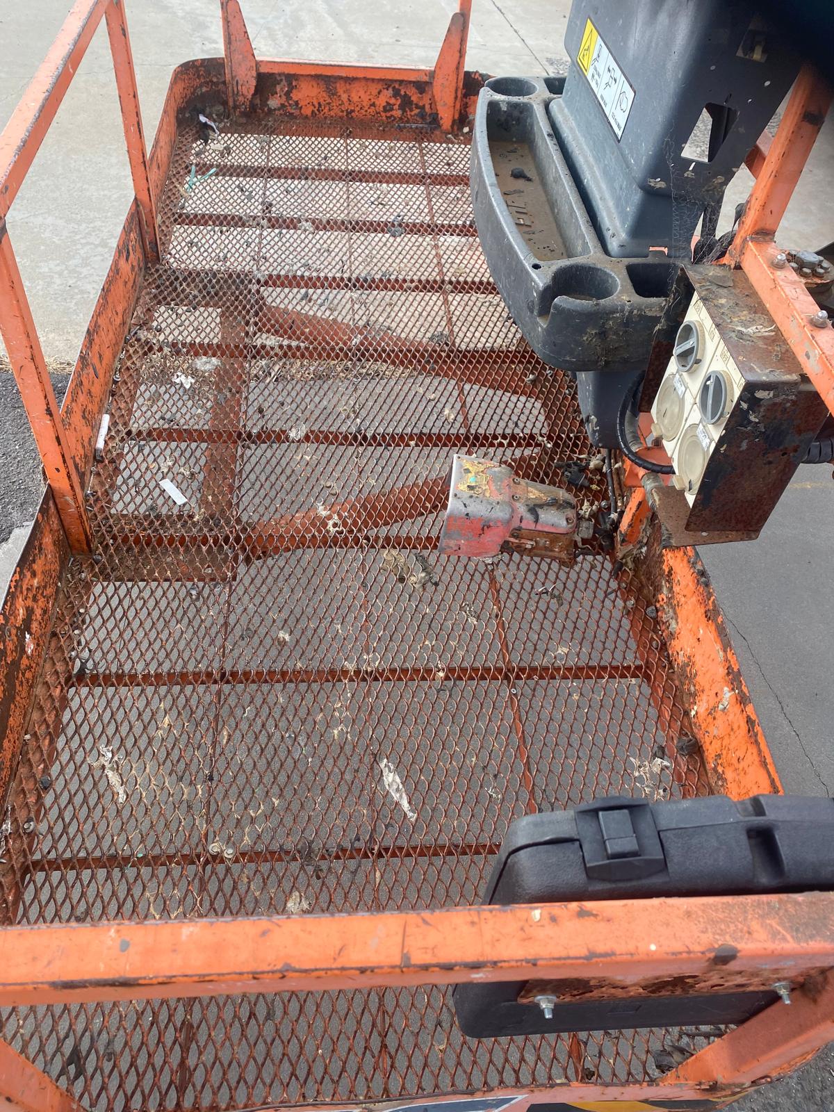 Sold - Telescopic Boom Lift - View 2